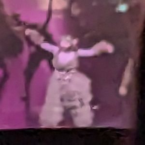 Meet your Posher, Claudea